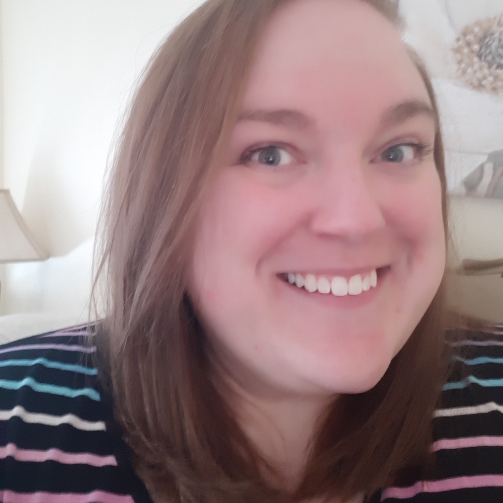 Meet your Posher, Lauren